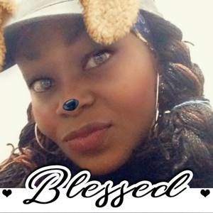 Meet your Posher, Celeta